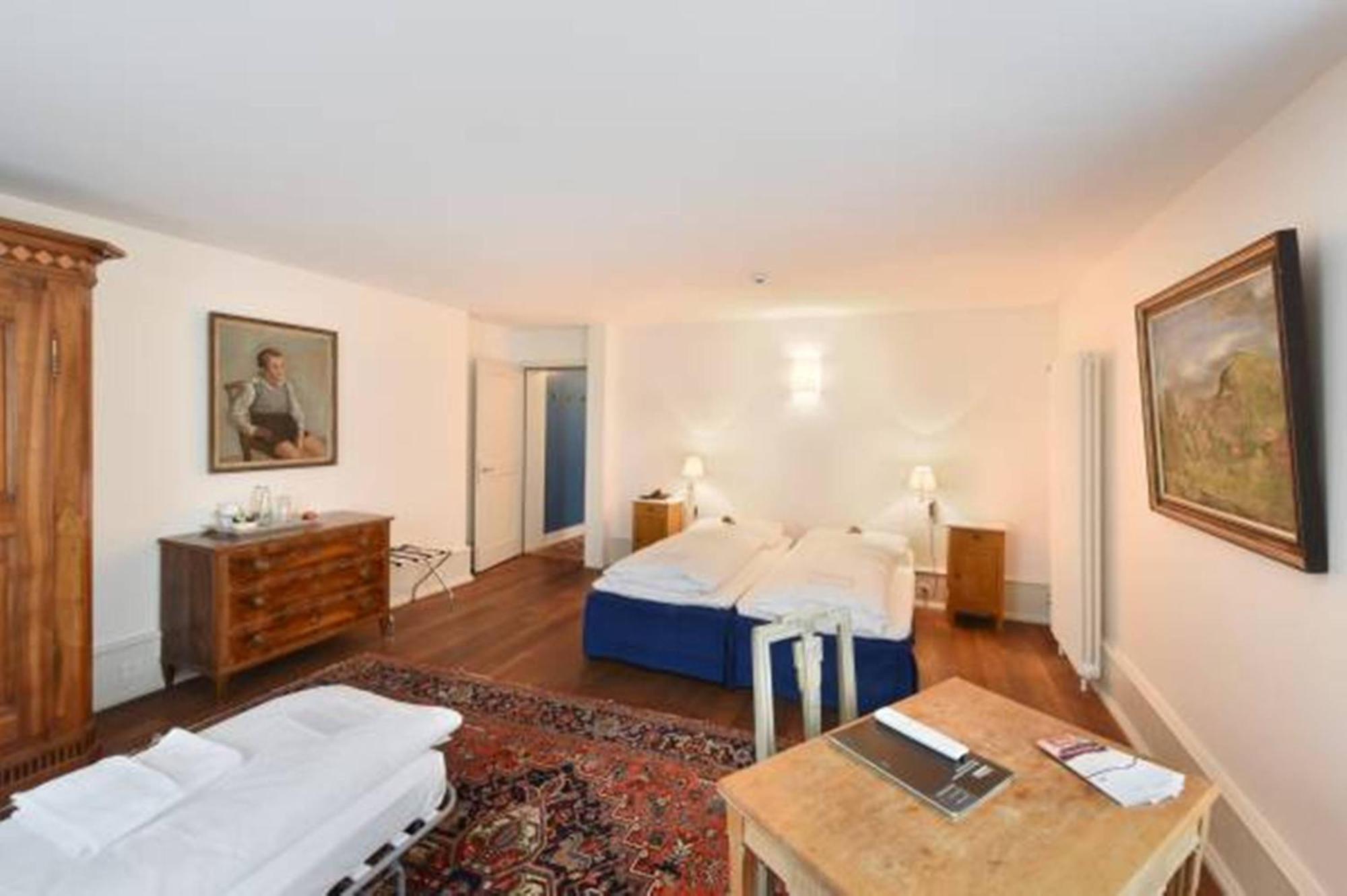Hotel Im Schlosspark Binningen Buitenkant foto